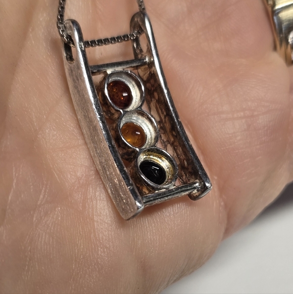 Sterling Silver Pendant Necklace With Three Round Baltic Amber Stones 30" Chain - Picture 3 of 4
